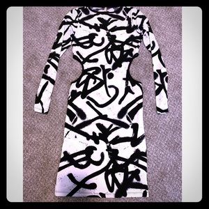 🤍Hot Mami Black & White graffiti BodyCon Dress🖤
